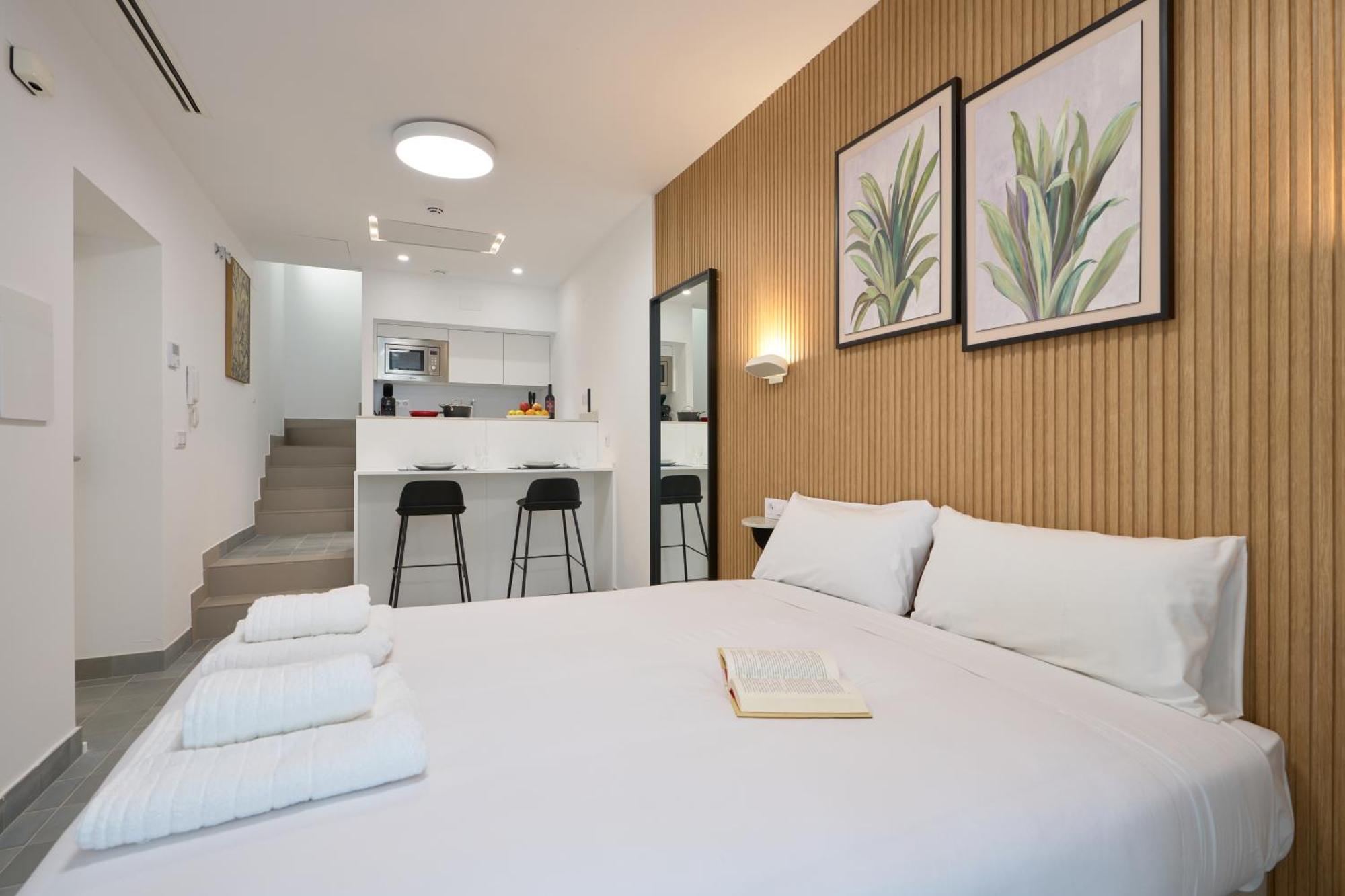 Aparthotel Naranjas Y Limones, By Homing U à Séville Extérieur photo